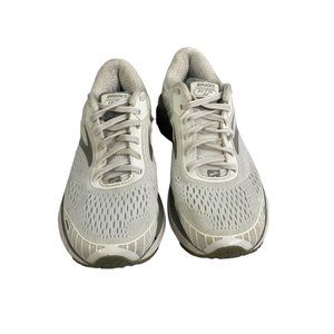 Brooks Adrenaline GTS 18 Women's Running Shoes Size 7.5  B (Medium) White Gray